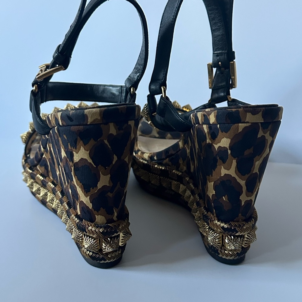 Leopard Print Wedge Sandals with Gold Embellishment - Black & Gold - Picture 4 of 12